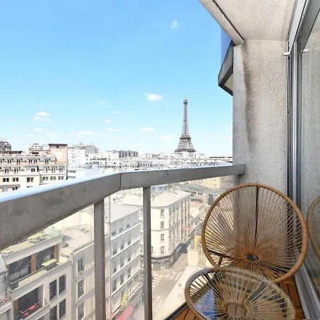Eiffel Tower View Refurbished 公寓